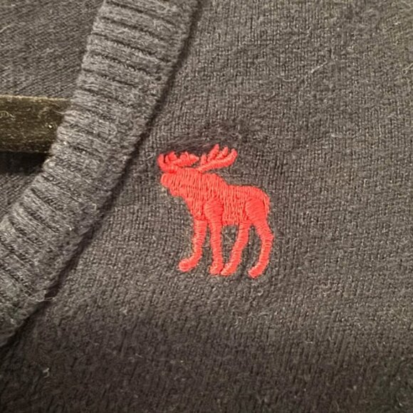 Abercrombie Kids girls V-neck sweater in deep navy blue with pink logo - Picture 3 of 3